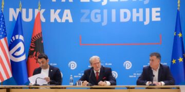 Berisha: Rama po fsheh të vërtetën mbi integrimin, delegacioni i BE në Tiranë të informojë për procesin e kapitujve