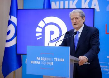 Shqipëria, hapësirë ushtarake për të sulmuar Iranin? Berisha: Ka risk, por nuk mund t’i bllokohet baza SHBA