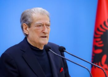 “Rama, burrec dhe prostitutë politike”, Berisha: Fshehu pjesëmarrjen në samitin anti-amerikan të organizuar nga Soros