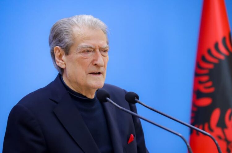 “Burrec dhe prostitutë politike”, Berisha: Rama fshehu pjesëmarrjen në samitin anti-amerikan të organizuar nga Soros