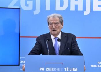 Berisha njofton datën për protestën e radhës: Shqiptarët do të mbushin rrugët dhe sheshet e Tiranës kundër Edi Ramës dhe narkoministrave