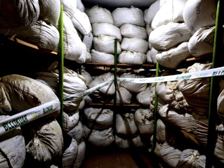 Pa etiketë dhe pa afat skadence, AKU bllokon 4 tonë produkte bimore mjekut popullor Ylli Merja