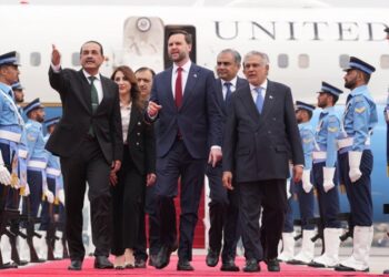 Vance dhe Ghalibaf – Kush janë dy drejtuesit e delegacioneve për bisedimet mes SHBA dhe Iranit