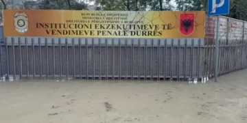 SPAK ‘mësyn’ qelinë e Veliajt dhe Beqajt, kontrolle për aparate telefonike si dhe kërkohet lista e takimeve