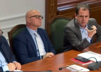 ‘Kriza e çmimeve po godet çdo familje’, Bylykbashi: Qeveria të pezullojë taksat mbi karburantin deri…