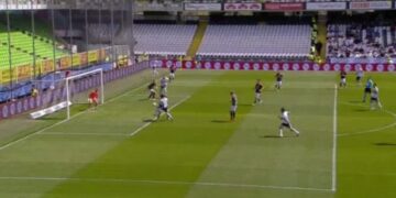 VIDEO/ Shpendi krijon panik në mbrojtje, Çezena përfiton nga autogoli