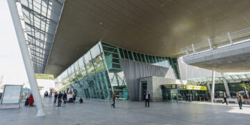 Rregulla të reja për udhëtimet drejt vendeve të BE, çfarë ndryshon nga 10 prilli