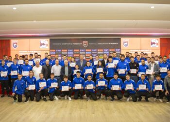 Diplomohen 70 arbitra të rinj! Presidenti Duka: Rruga juaj sapo ka filluar, FSHF do t’ju mbështesë në karrierë