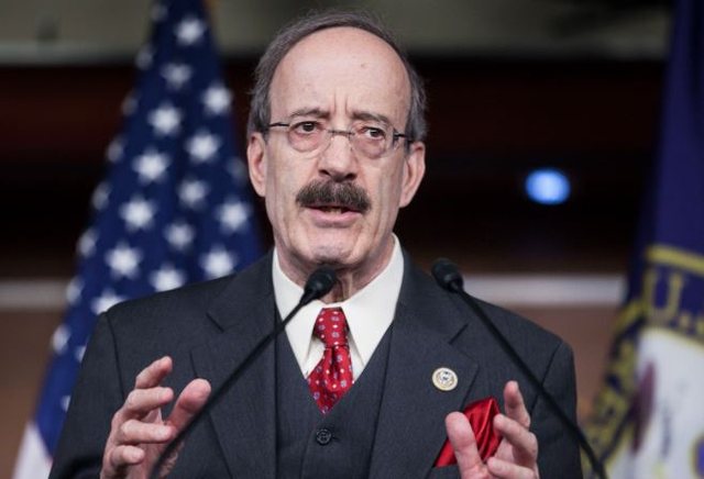 Ndahet nga jeta ish-kongresmeni amerikan Eliot Engel, një engjëll mbrojtës i shqiptarëve