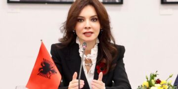 Elisa Spiropalit, thirrje për ndryshim: Peter Magyar tregoi se ekziston hapësira…