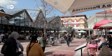 Deutsche Welle për bankën 100% digjitale shqiptare: Po sfidon ekonominë informale