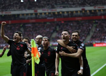 Paraqitjet e Legjionarëve/ Uzuni shkëlqen në MLS, Hoxha shpallet kampion me Dinamo Zagreb