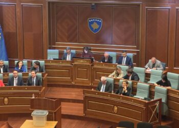 Kosova nuk del dot nga kriza, dështon votimi për presidentin dhe vendi shkon në zgjedhje