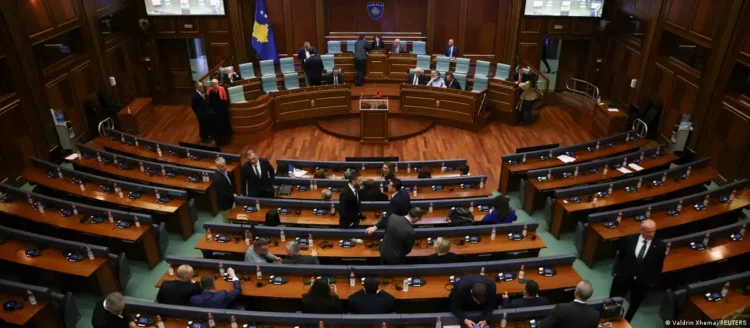 Afati kushtetues drejt fundit, ende s’ka emër konsensual për Presidentin