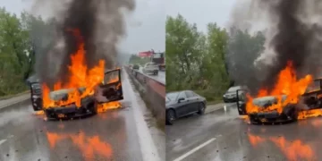 Përfshihet nga flakët makina në autostradën Durrës-Tiranë