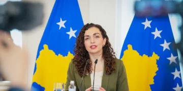 Vjosa Osmani hedh poshtë akuzat: Takimet me qytetarët nuk kanë nisur vetëm në periudhë zgjedhjesh