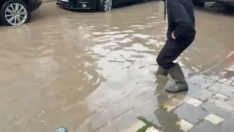 Lezha përmbytet sërish, reshjet sollën vërshime në qytet, ankohen familjarë dhe biznese