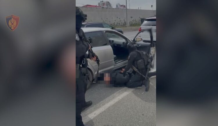 I kërkuari nga Shkodra për tentativë vrasje, kapet në Tiranë nga Operacionalja