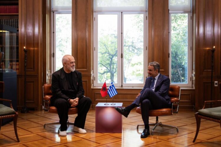 Gazeta greke: Batutat e Ramës nuk mjaftojnë për të siguruar dritën jeshile për afrimin me BE-në