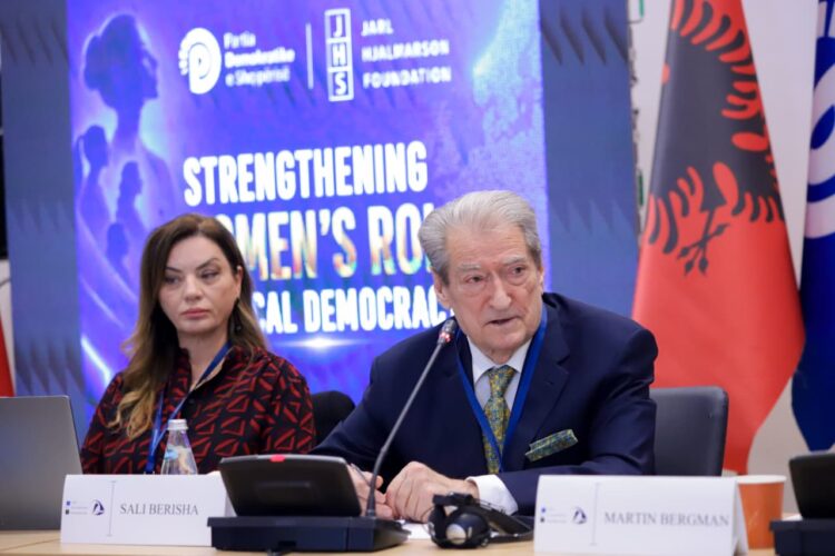 Berisha: Rama mbetet kryeministri më mizogjen në Europë, ndërsa Balla është njeriu që porosit vrasje