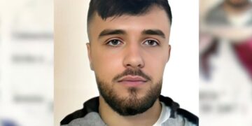 U ekzekutua më 14 prill në Suedi, mbërrin në Shqipëri trupi i 21-vjeçarit shqiptar