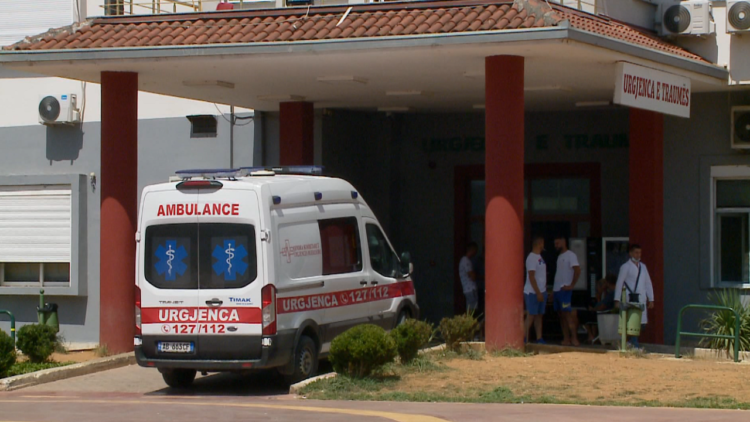 Kërcet arma në Tiranë, një i plagosur! Transportohet në spital me plumb në bark (EMRI)