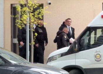 Presidenca: Dekreti për Ols Dadon, i ligjshëm/ Gjykata i kërkon Veliajt ta korrigjojë padinë