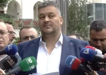 Përjashtimi nga partia, anëtarët e PD Durrës në seli, kërkojnë ballafaqim me Berishën