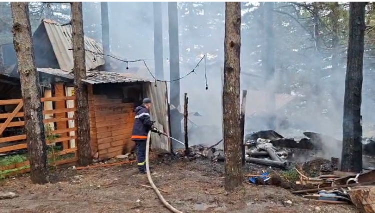 Shkrumbohet lokali në Parkun Kombëtar të Qafështamës, dyshimet e para