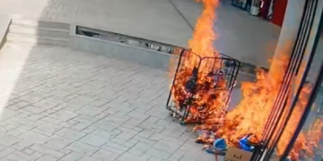 Dalin pamjet, si nisi zjarri që shkrumboi pallatin te kompleksi “Arlis” në Tiranë (Video)