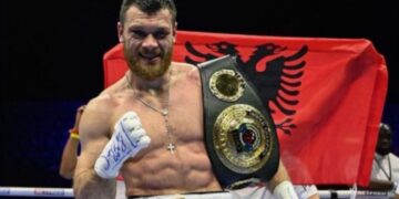 Jurgen Uldedaj kampion në IBO fiton kundër Austine Nnamdit dhe ngre flamurin në Londër