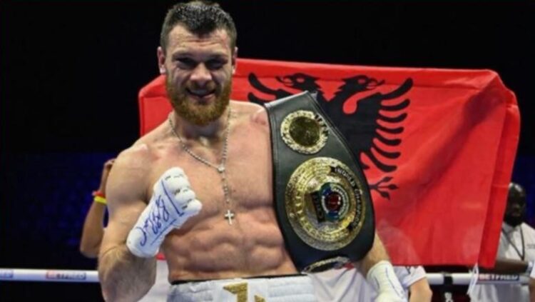 Jurgen Uldedaj kampion në IBO fiton kundër Austine Nnamdit dhe ngre flamurin në Londër