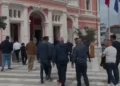 Aksionet e prishjeve në prag të sezonit veror, bizneset mblidhen para Bashkisë së Vlorës