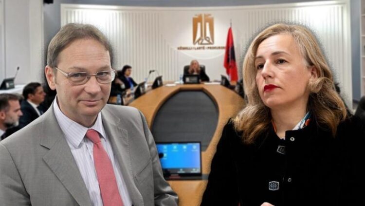 ‘Ky është përdhunim…’- Bogdani ‘përplaset’ me Stojanin në KLP: Do më varni në litar? Unë mbase jam çmendur