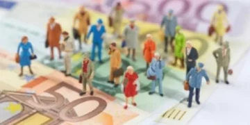 Financimi i partive politike, Peleshi dërgon ligjin në Komisionin e Venecias