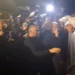 Protesta e PD, Bledion Nallbati përplaset fizikisht me efektivët: Kujdes po të them se një ditë…