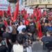 Studentët në Maqedoninë e Veriut vendosin pankarta në Gjykatën Kushtetuese