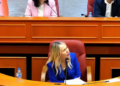 “Me shkarkoni, të bie dhe unë rehat”/ Ristani ‘shpërthen’ gjatë debatit në Këshillin Bashkiak