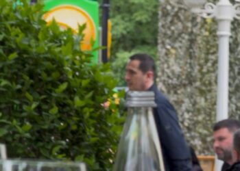 Festa familjare bën bashkë Klodian Brahon dhe Joni Ketën, drejtuesit e SPAK dhe BKH-së