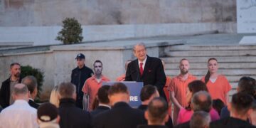 Berisha: 8 maji do jetë protestë kundër Ramës, po kërcënon ëndrrën evropiane
