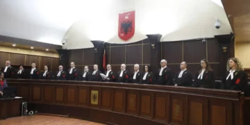 Politikanët lirohen nga paraburgimi? Vendimi unifikues i Gjykatës së Lartë: Të vlerësohet profili dhe sjellja para izolimit