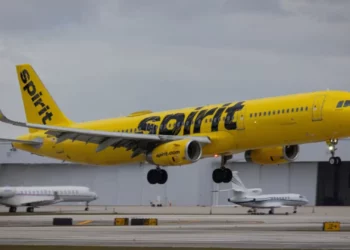 Çmimet e karburanteve falimentojnë linjën ajrore amerikane me kosto të ulët, anulon të gjitha fluturimet