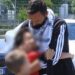 “Na trajtuan si skllevër”, aktivisti Baki Goxhaj kthehet në Shqipëri pas ndalimit nga Izraeli: Vetëm ujë dhe bukë të thatë!