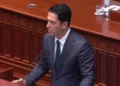 “Provimet e jurisprudencës do të jepen në shqip”/ Tubimi i studentëve në RMV, reagon zëvendëskryeministri Sali