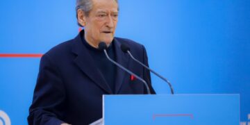 Raporti i IBAR-it, Berisha: Korrupsioni mbetet shqetësim vendimtar i BE, goditen edhe rrjetet e patronazhimit!