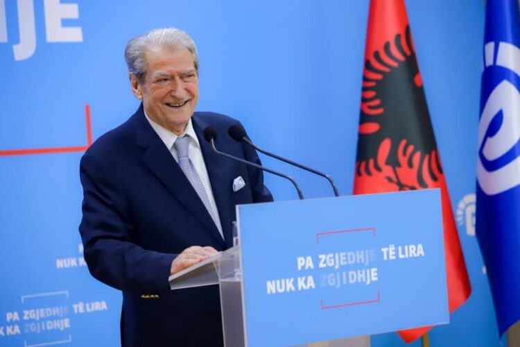 Berisha i pakënaqur: Protestat duhen organizuar më mirë, nëse do jepnim urdhër për protesta jo paqësore nuk ka polici që na ndal