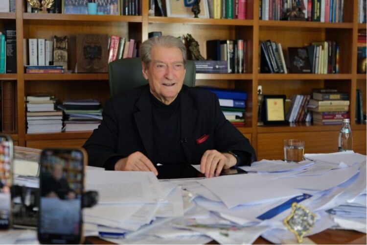 “Rama i plagosur politikisht”/ Berisha: Lubia është bërë tmerr për socialistët, shkon çdo ditë në Kryeministri dhe…