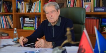 “Salianji e shiti veten në burg”, Berisha: Tradhtarët s’mund të marrin pjesë në garë për kreun e PD