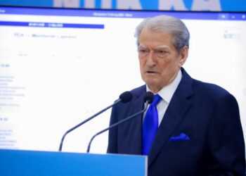 Berisha: Media po na censuron! Po i monitorojmë për të rrëzuar shpifjen e Ramës