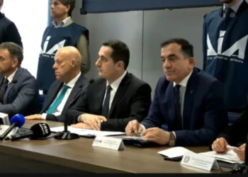 Aksioni i Antimafias për pastrimin e parave në Shqipëri/ Braho: Sekuestruam 1 milion euro cash dhe bllokuam pasuri